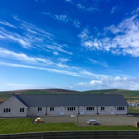 Eastbrae Cottages & Lodges ストロムネス エクステリア 写真