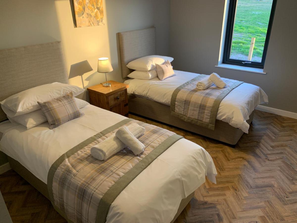 Eastbrae Cottages & Lodges ストロムネス エクステリア 写真