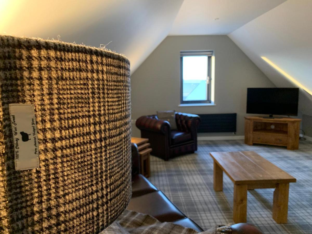 Eastbrae Cottages & Lodges ストロムネス エクステリア 写真